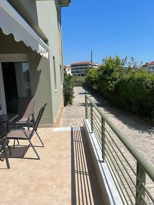 Gaia Cottage With Garden Epanomi Grecia