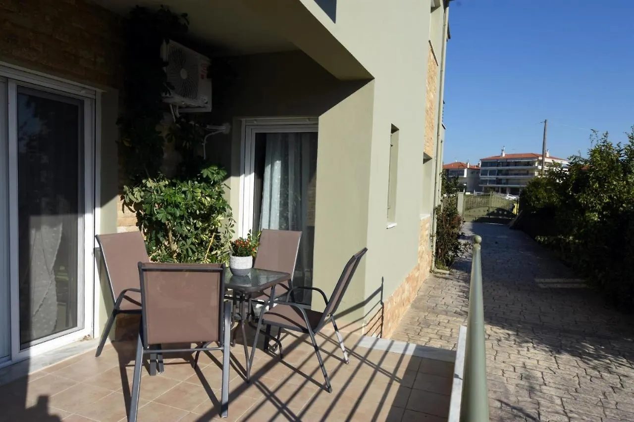 Gaia Cottage With Garden Epanomi Grekland